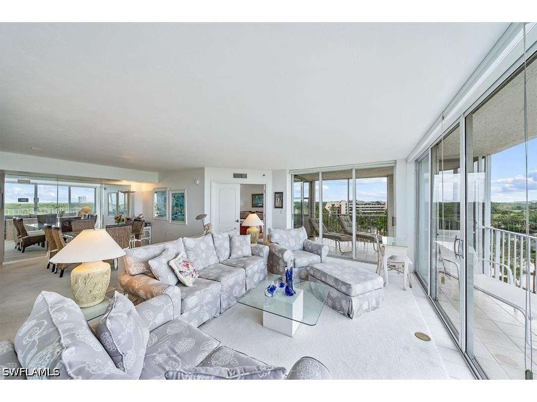 6361 Pelican Bay Boulevard #501 Naples FL 34108 226017469 image2