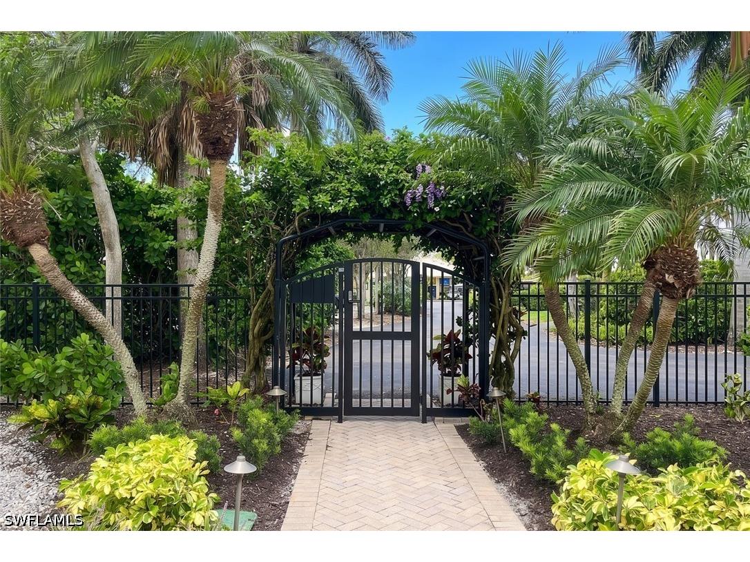 6361 Pelican Bay Boulevard #503 Naples FL 34108 226023428 image32