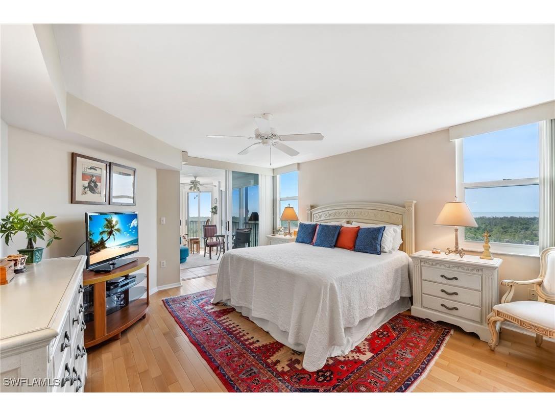 6361 Pelican Bay Boulevard #605 Naples FL 34108 225034422 image19