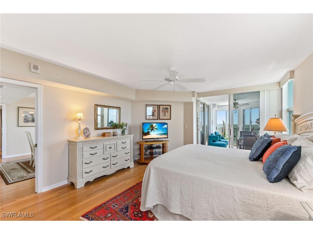 6361 Pelican Bay Boulevard #605 Naples FL 34108 225034422 image20