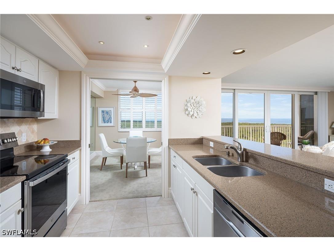 6361 Pelican Bay Boulevard #702 Naples FL 34108 226014151 image9