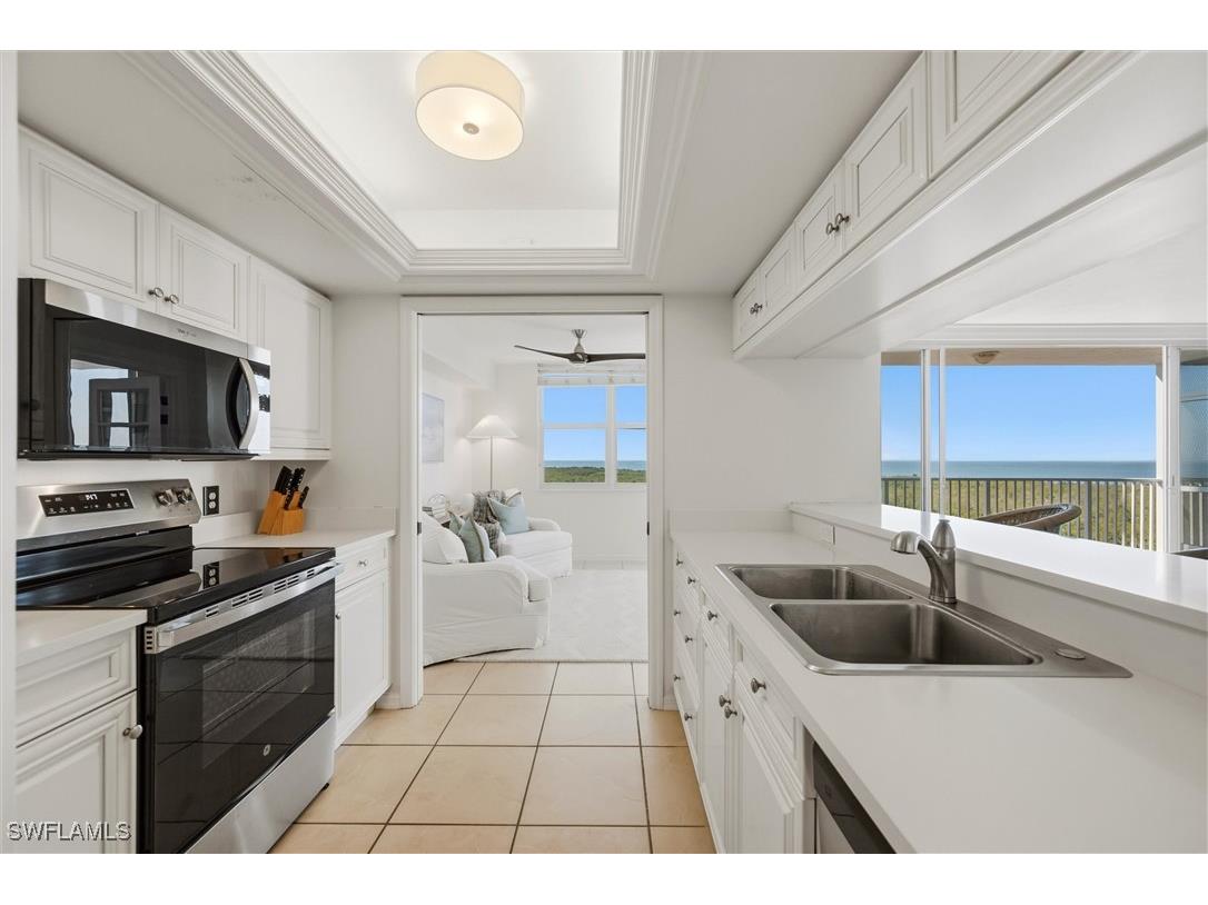 6361 Pelican Bay Boulevard #902 Naples FL 34108 225080840 image10