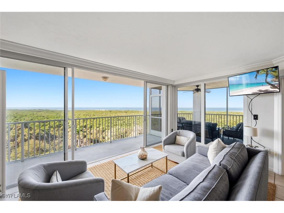 6361 Pelican Bay Boulevard #902 Naples FL 34108 225080840 image2