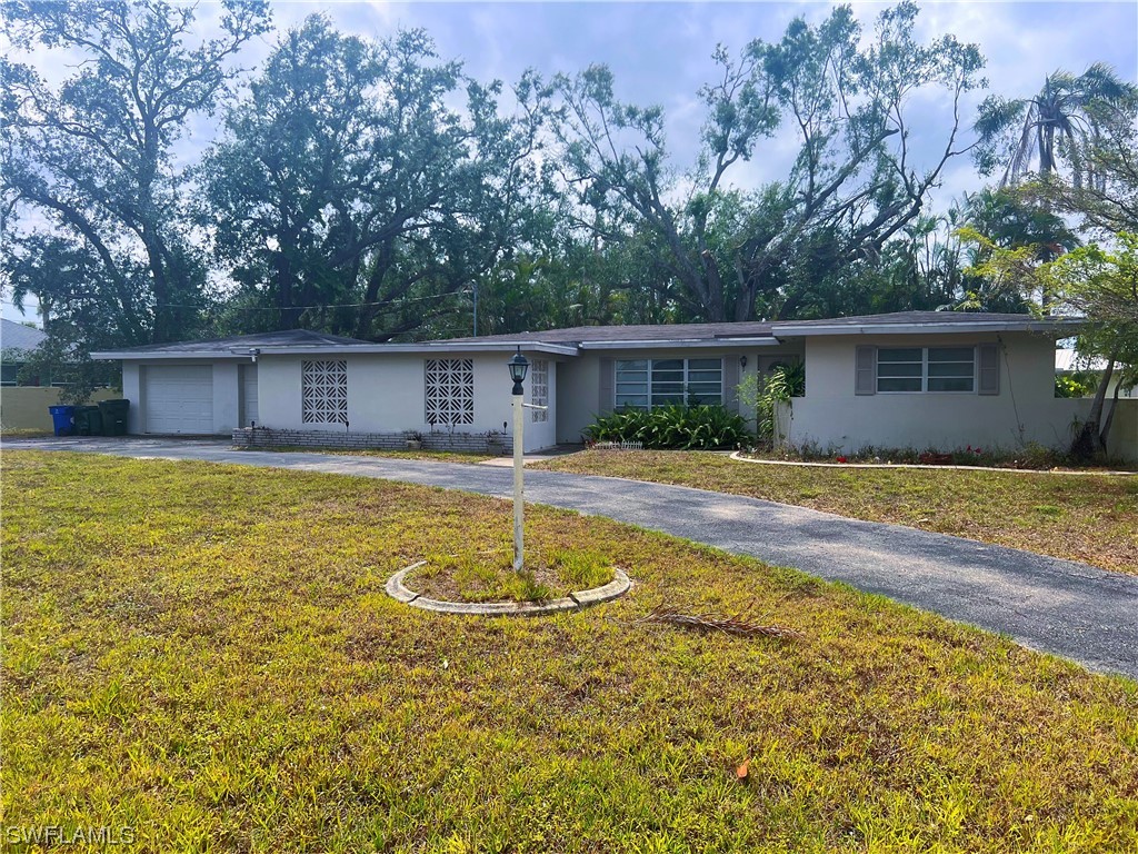 6361 Saint Andrews Circle S Fort Myers FL 33919 223027609 image1