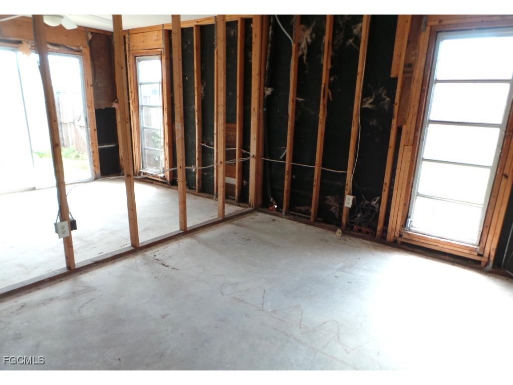 6366 Royal Woods Drive Fort Myers FL 33908 2025024036 image6