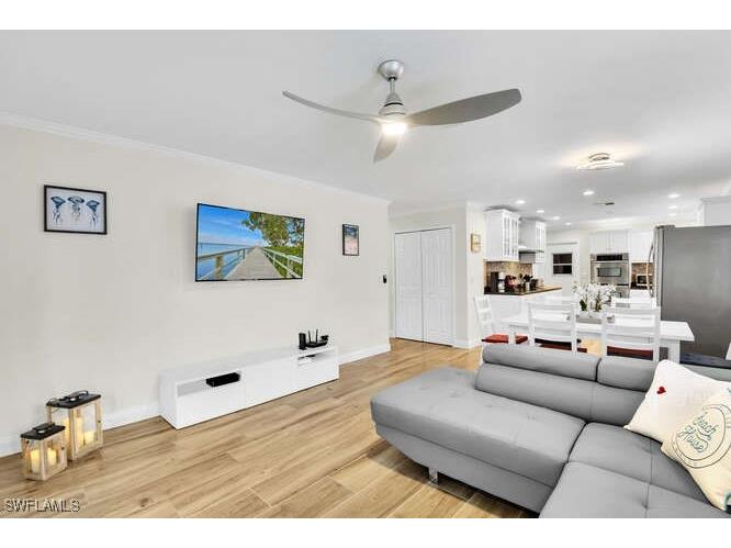 637 103rd Avenue N Naples FL 34108 225070145 image15