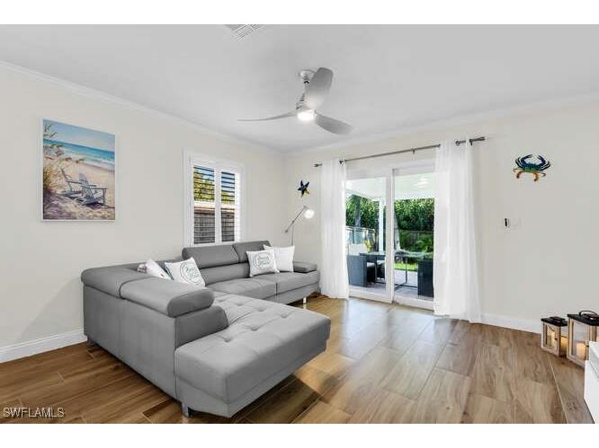 637 103rd Avenue N Naples FL 34108 225070145 image5