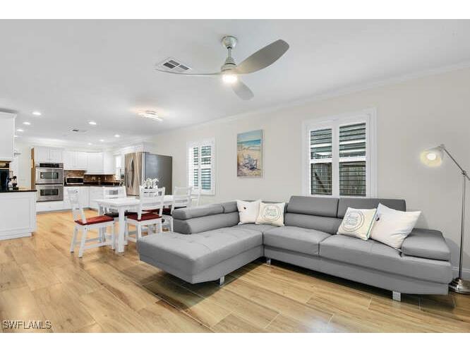 637 103rd Avenue N Naples FL 34108 225070145 image6