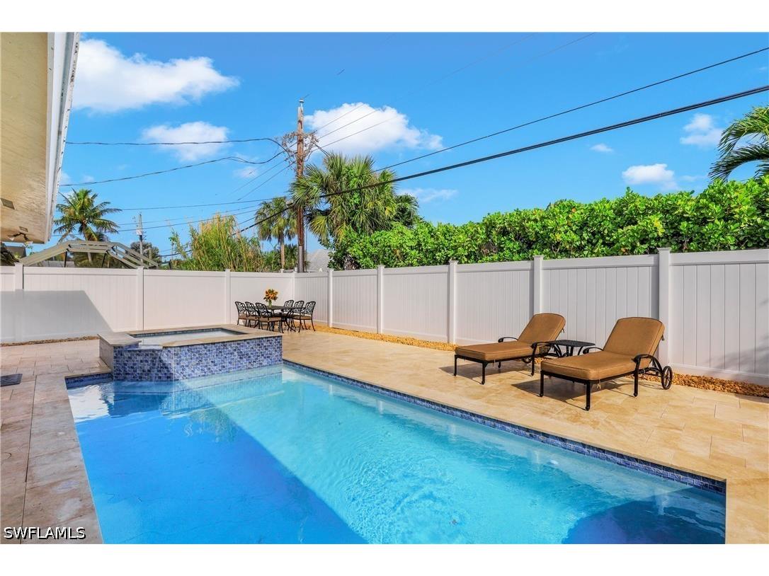637 95th Avenue N Naples FL 34108 226015175 image5
