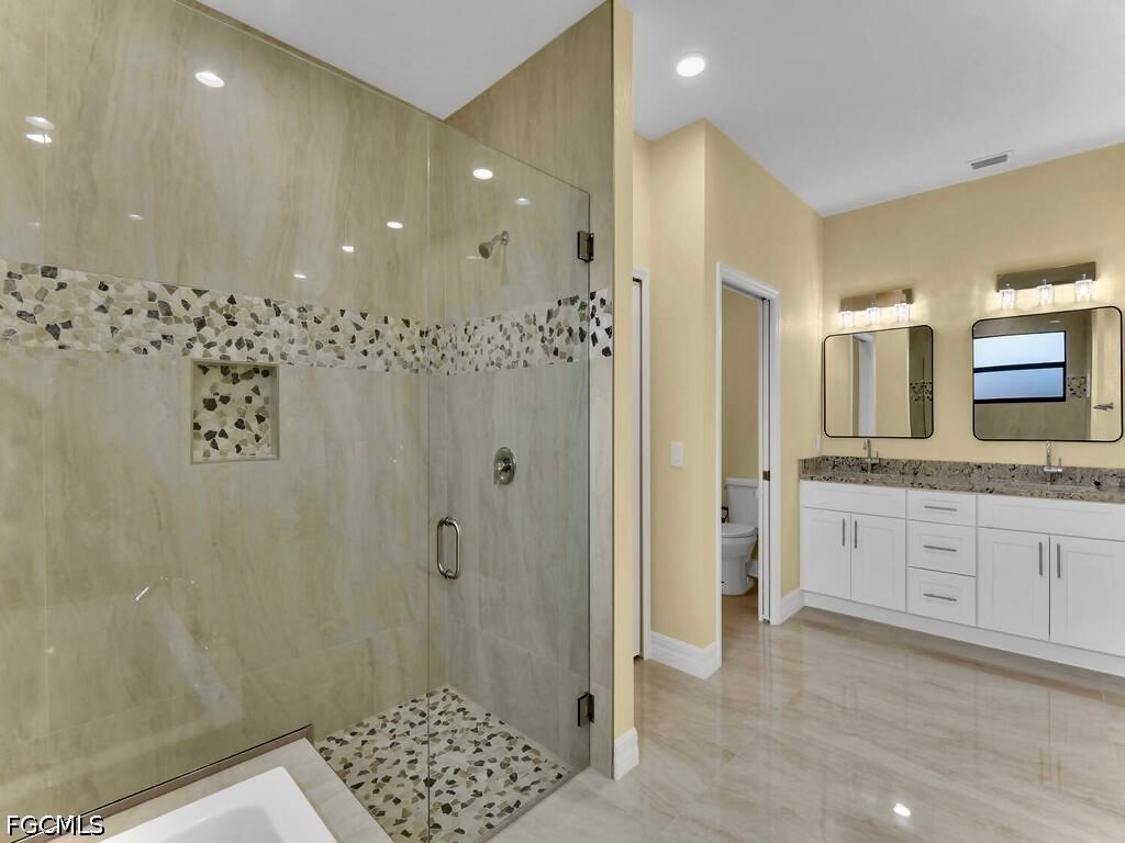 637 Cardinal Street E Lehigh Acres FL 33974 2026018108 image10