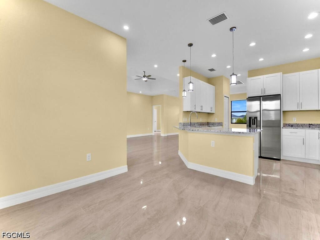 637 Cardinal Street E Lehigh Acres FL 33974 2026018108 image16