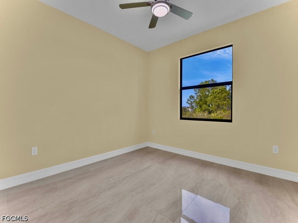 637 Cardinal Street E Lehigh Acres FL 33974 2026018108 image21