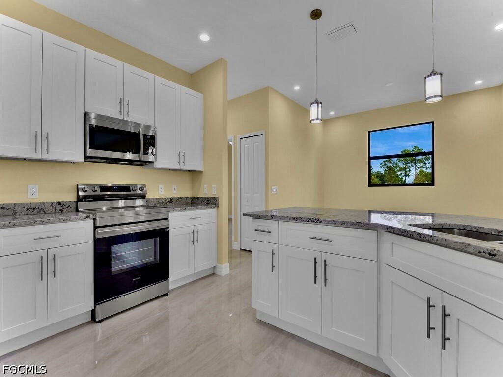 637 Cardinal Street E Lehigh Acres FL 33974 2026018108 image26