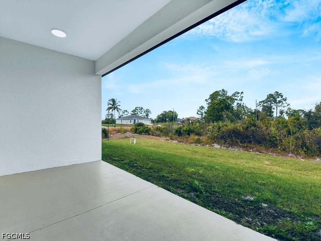 637 Cardinal Street E Lehigh Acres FL 33974 2026018108 image31