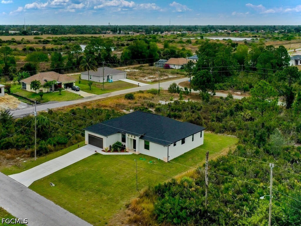 637 Cardinal Street E Lehigh Acres FL 33974 2026018108 image32