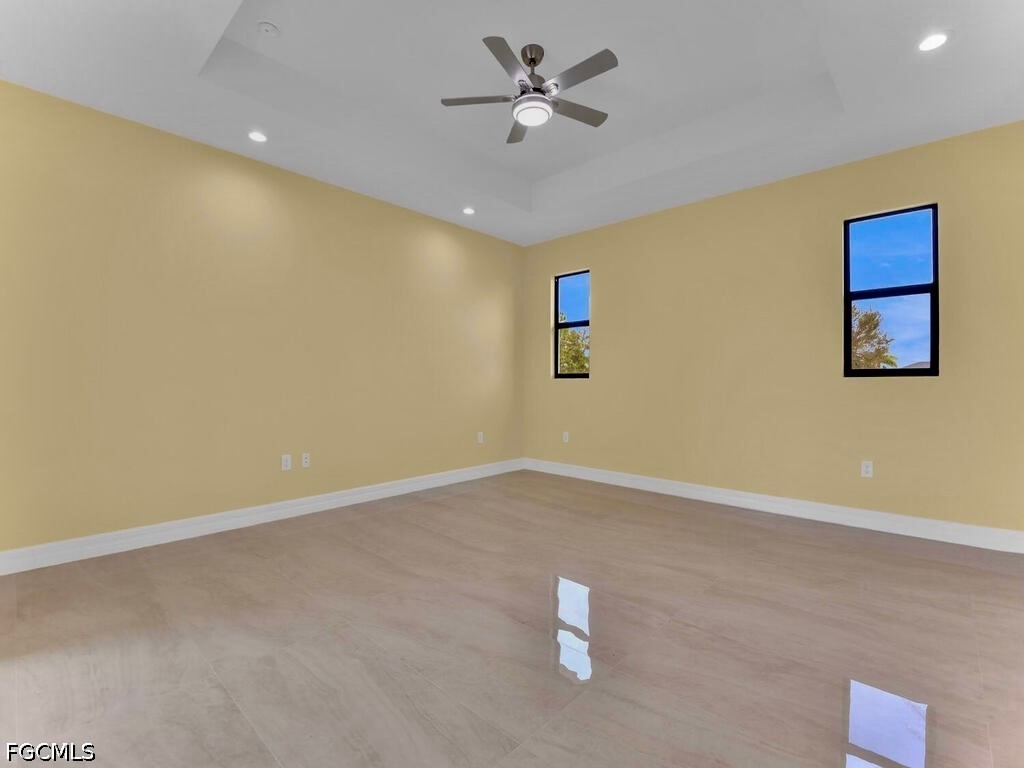 637 Cardinal Street E Lehigh Acres FL 33974 2026018108 image8