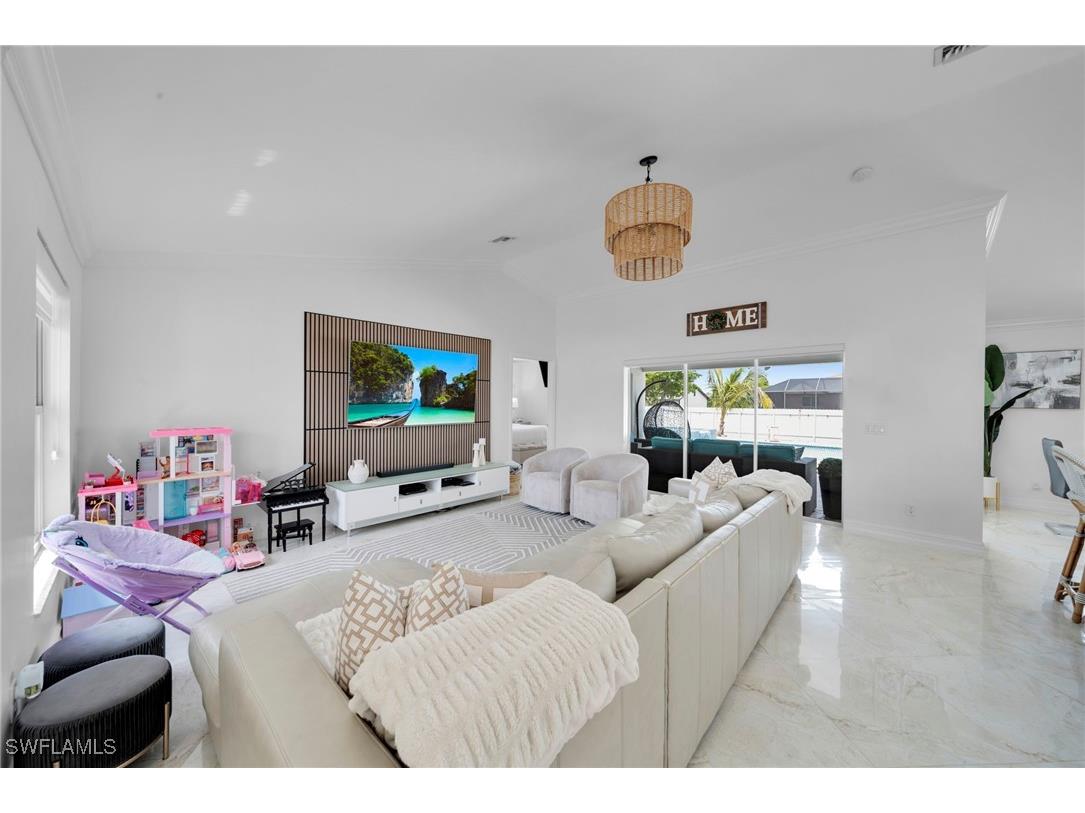 637 SW 9th Avenue Cape Coral FL 33991 225053242 image5