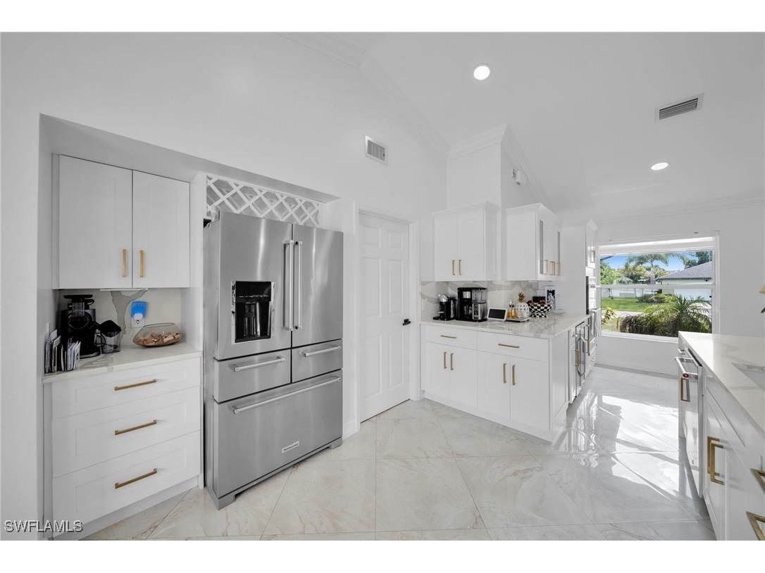 637 SW 9th Avenue Cape Coral FL 33991 225053242 image8