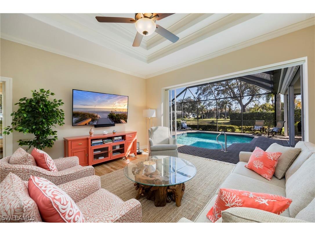 637 Shoreline Drive Naples FL 34119 226006213 image9