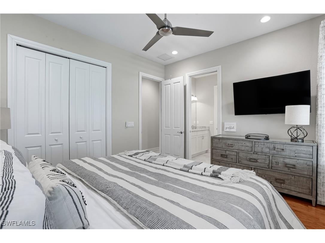 6376 Costa Circle Naples FL 34113 225071620 image24