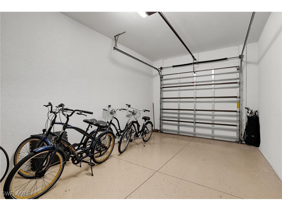 6376 Costa Circle Naples FL 34113 225071620 image32