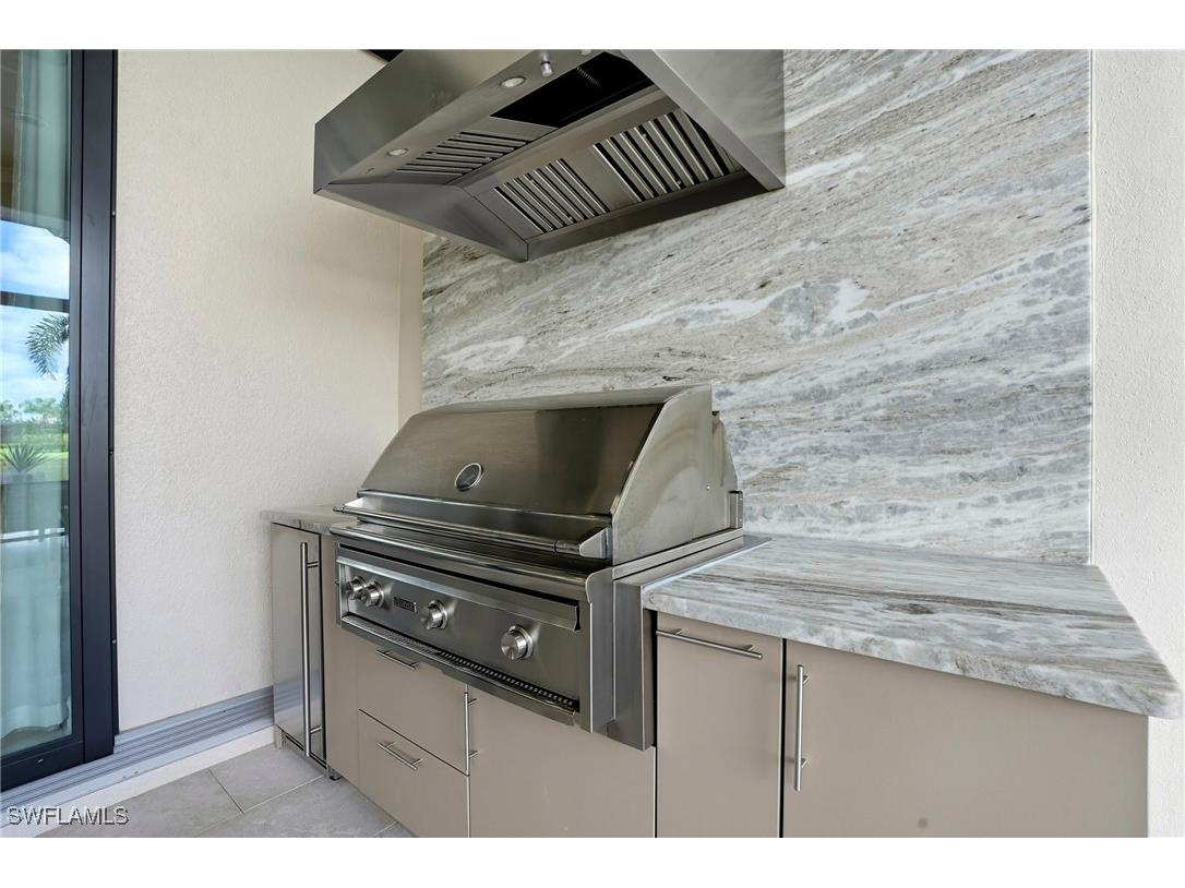 6376 Costa Circle Naples FL 34113 225071620 image38