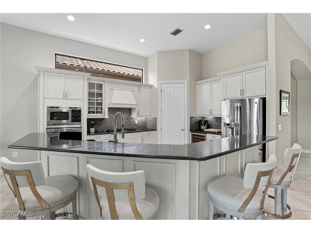 6376 Costa Circle Naples FL 34113 225071620 image8