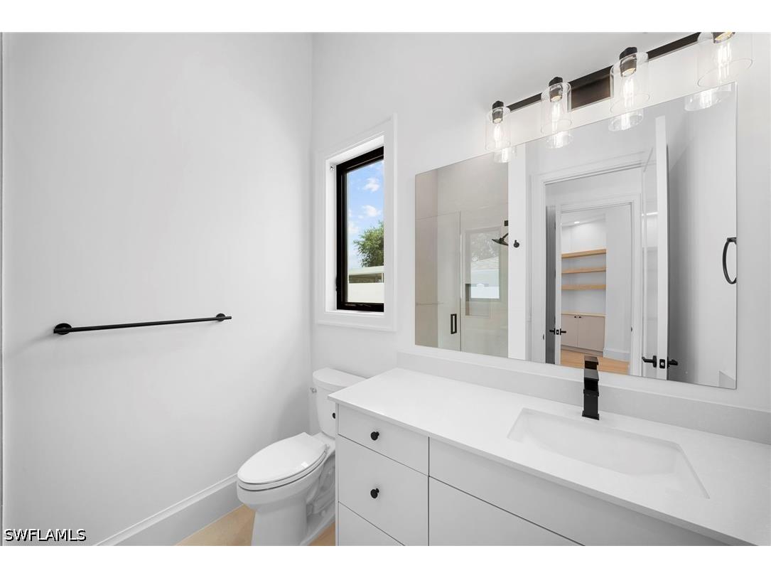 638 93rd Avenue N Naples FL 34108 225070289 image27