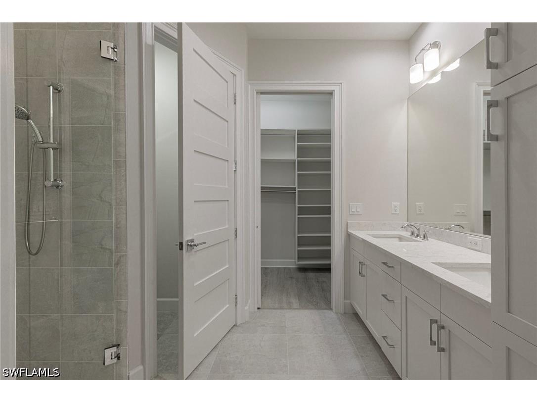 6385 Arriba Avenue Naples FL 34113 226015984 image12