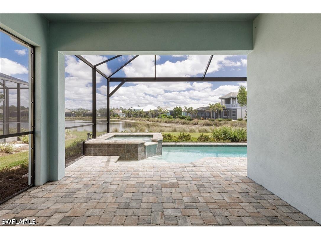 6385 Arriba Avenue Naples FL 34113 226015984 image5
