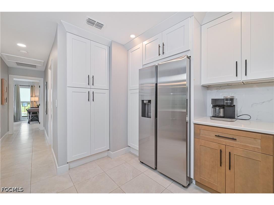 6386 Royal Woods Drive Fort Myers FL 33908 2026023769 image18