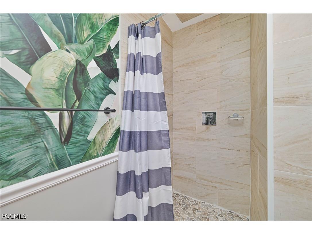 6386 Royal Woods Drive Fort Myers FL 33908 2026023769 image24