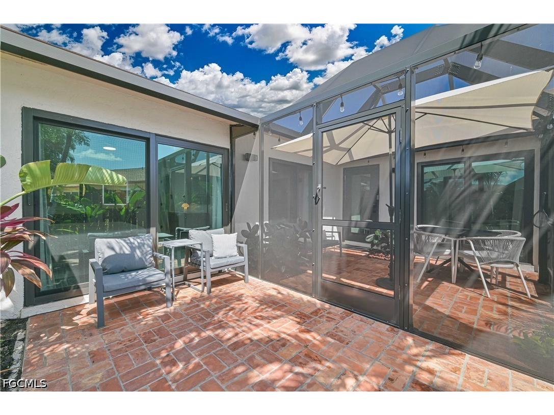 6386 Royal Woods Drive Fort Myers FL 33908 2026023769 image3
