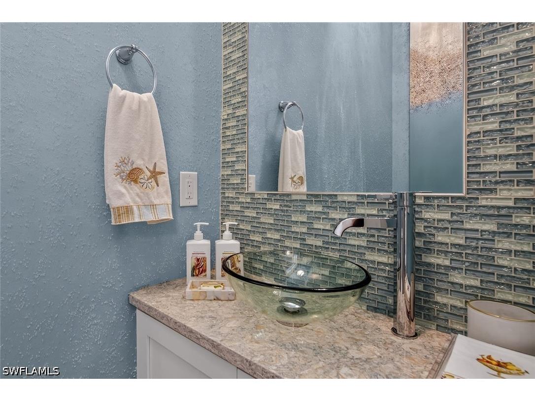 6387 Warwick Avenue Naples FL 34113 226025994 image25