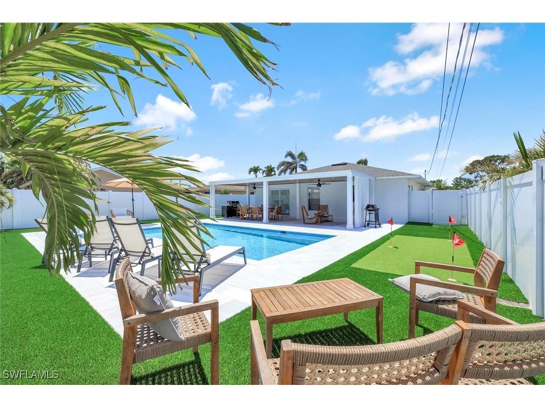 639 98th Avenue N Naples FL 34108 225070628 image1