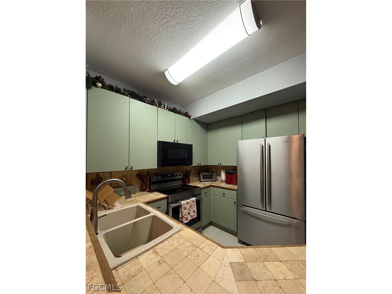 639 Ne 21st Ave Homestead FL 33033 2026013327 image4