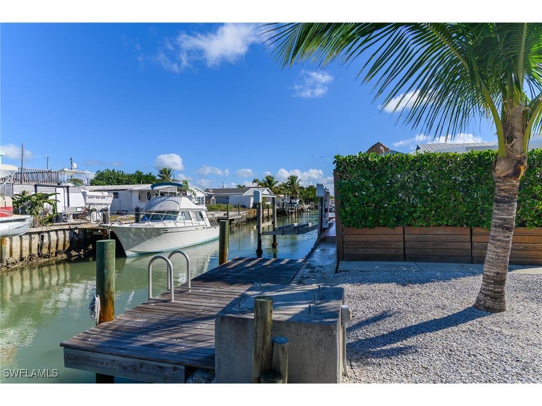 639 Palm Avenue Goodland FL 34140 226001591 image23