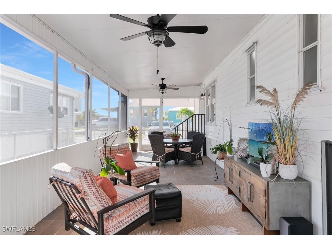 639 Palm Avenue Goodland FL 34140 226001591 image37