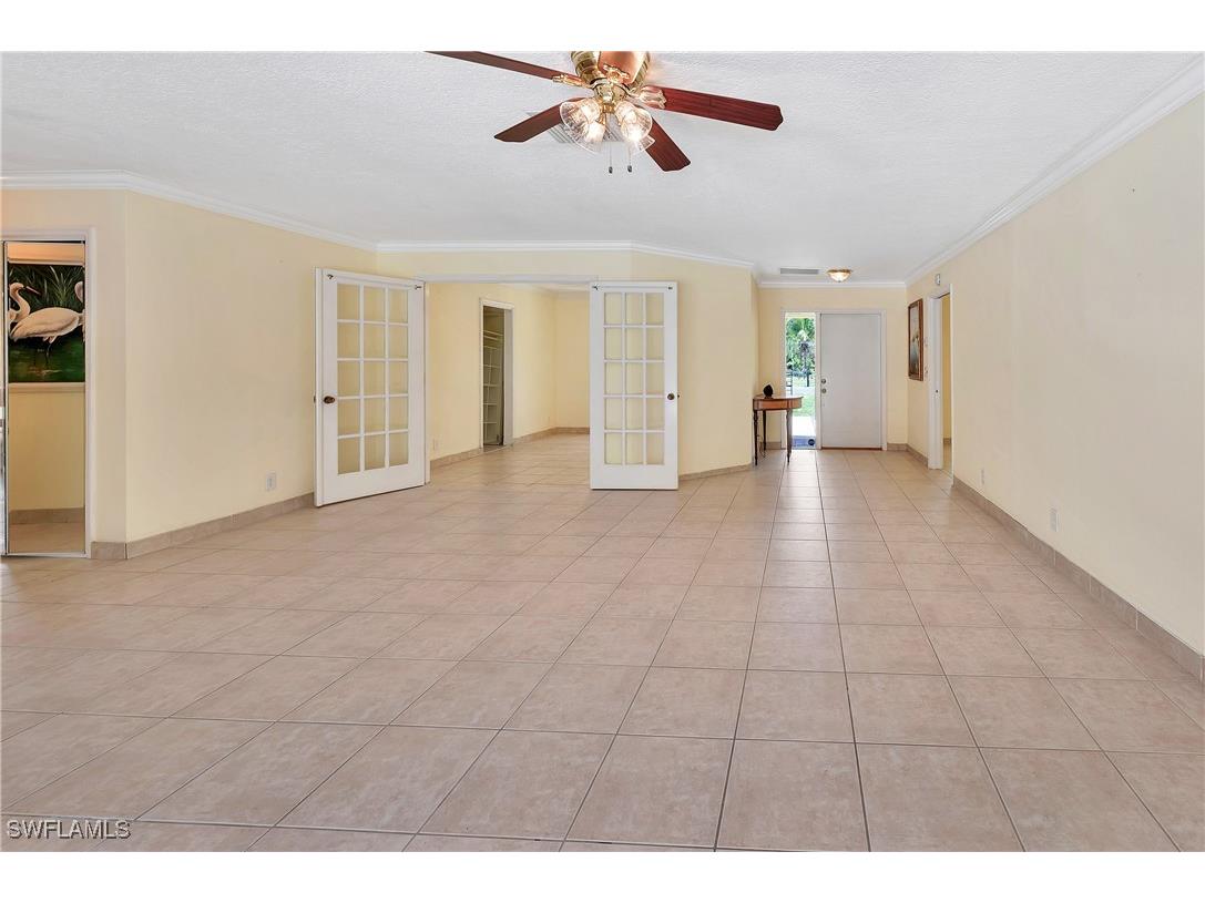 639 Pompano Drive Naples FL 34110 225054626 image9