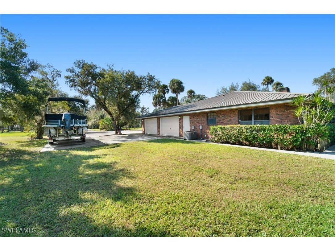 639 Rope Bend Drive Labelle FL 33935 225054212 image20