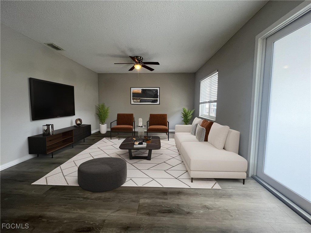 639 SE 13th Avenue #120 Cape Coral FL 33990 2025010160 image2