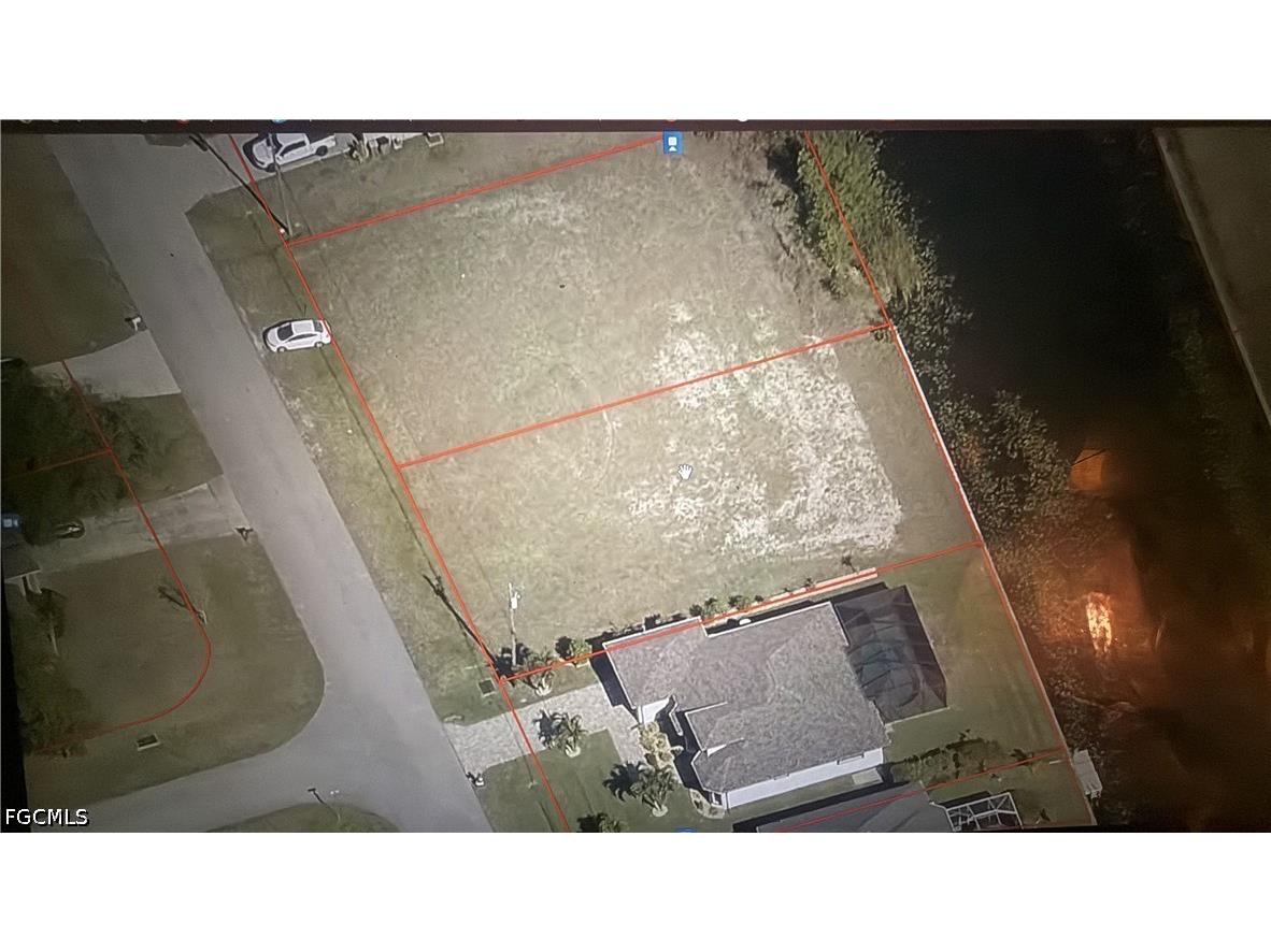 639 SW 8th Court Cape Coral FL 33991 2026028936 image1