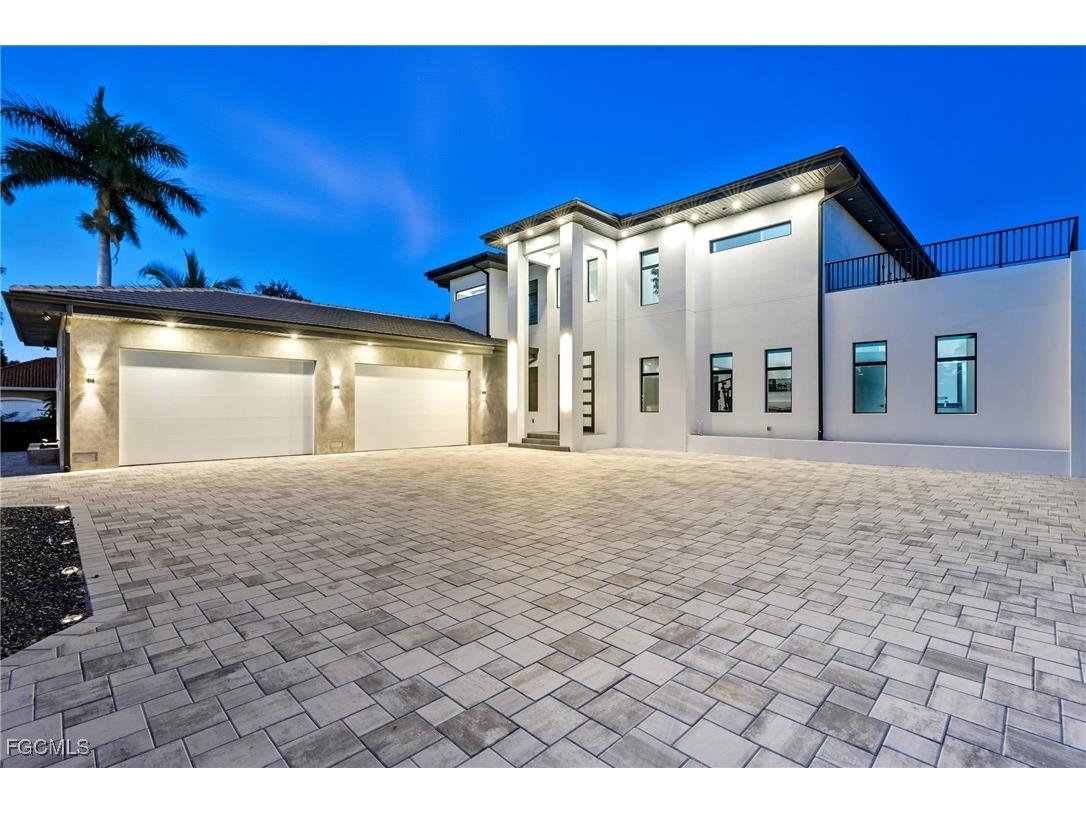 6390 River Club Court North Fort Myers FL 33917 2025022761 image2