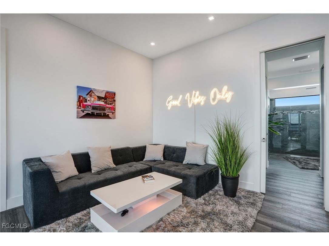 6390 River Club Court North Fort Myers FL 33917 2025022761 image22