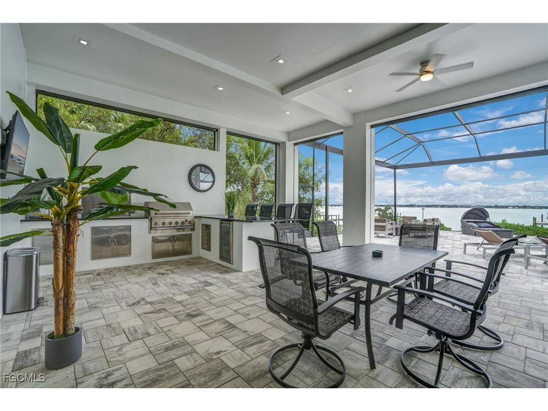 6390 River Club Court North Fort Myers FL 33917 2025022761 image36