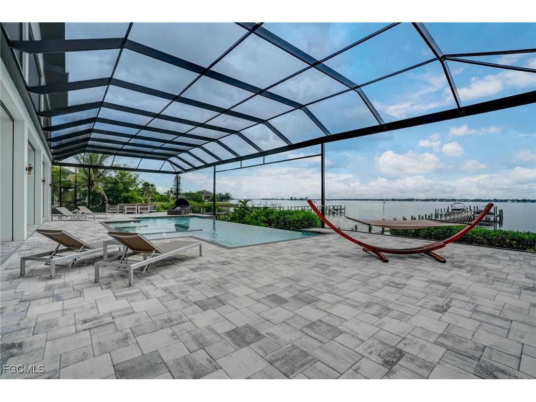 6390 River Club Court North Fort Myers FL 33917 2025022761 image39