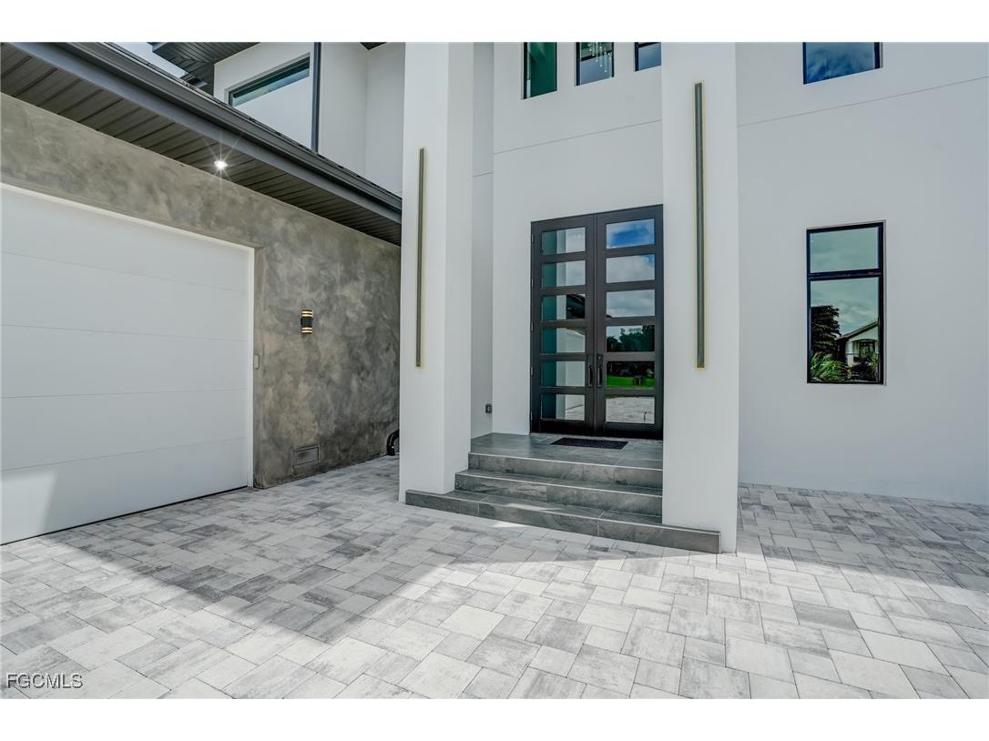 6390 River Club Court North Fort Myers FL 33917 2025022761 image6