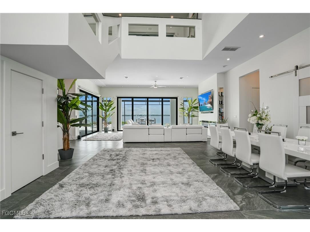 6390 River Club Court North Fort Myers FL 33917 2025022761 image8