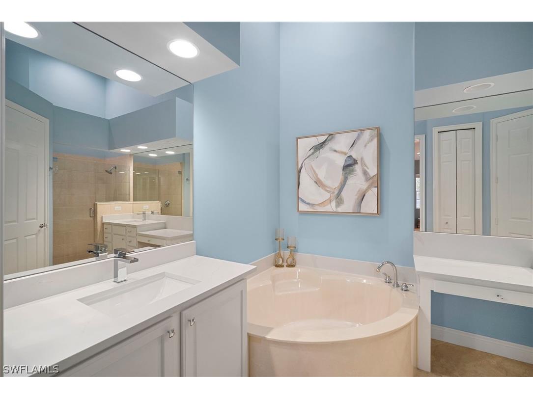 6393 Legacy Circle #2104 Naples FL 34113 226007570 image15