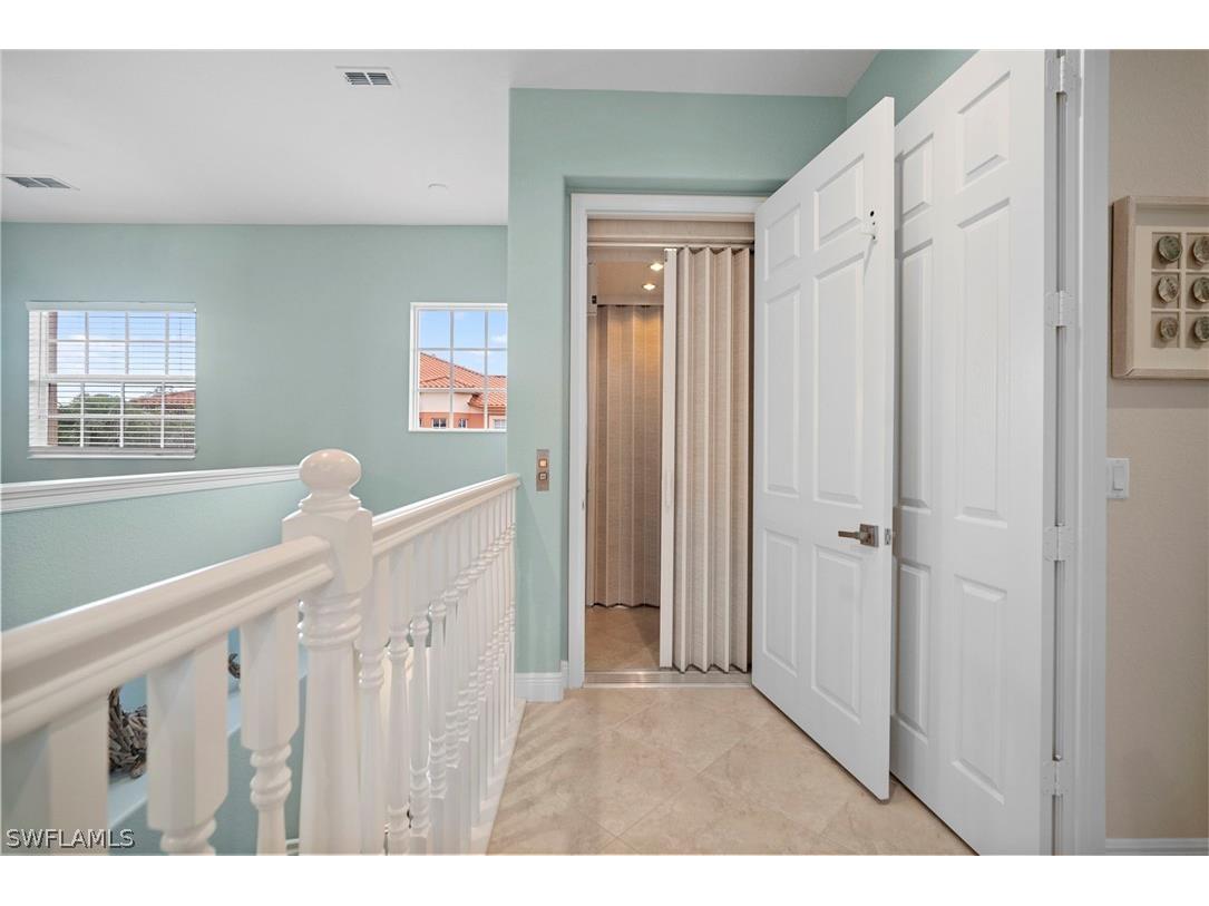 6393 Legacy Circle #2104 Naples FL 34113 226007570 image4